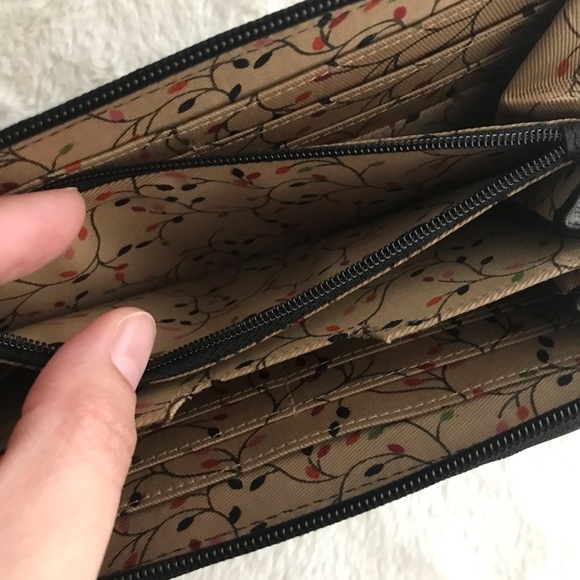 Mancini Leather Zip Wallet black RFID - Picture 8 of 13